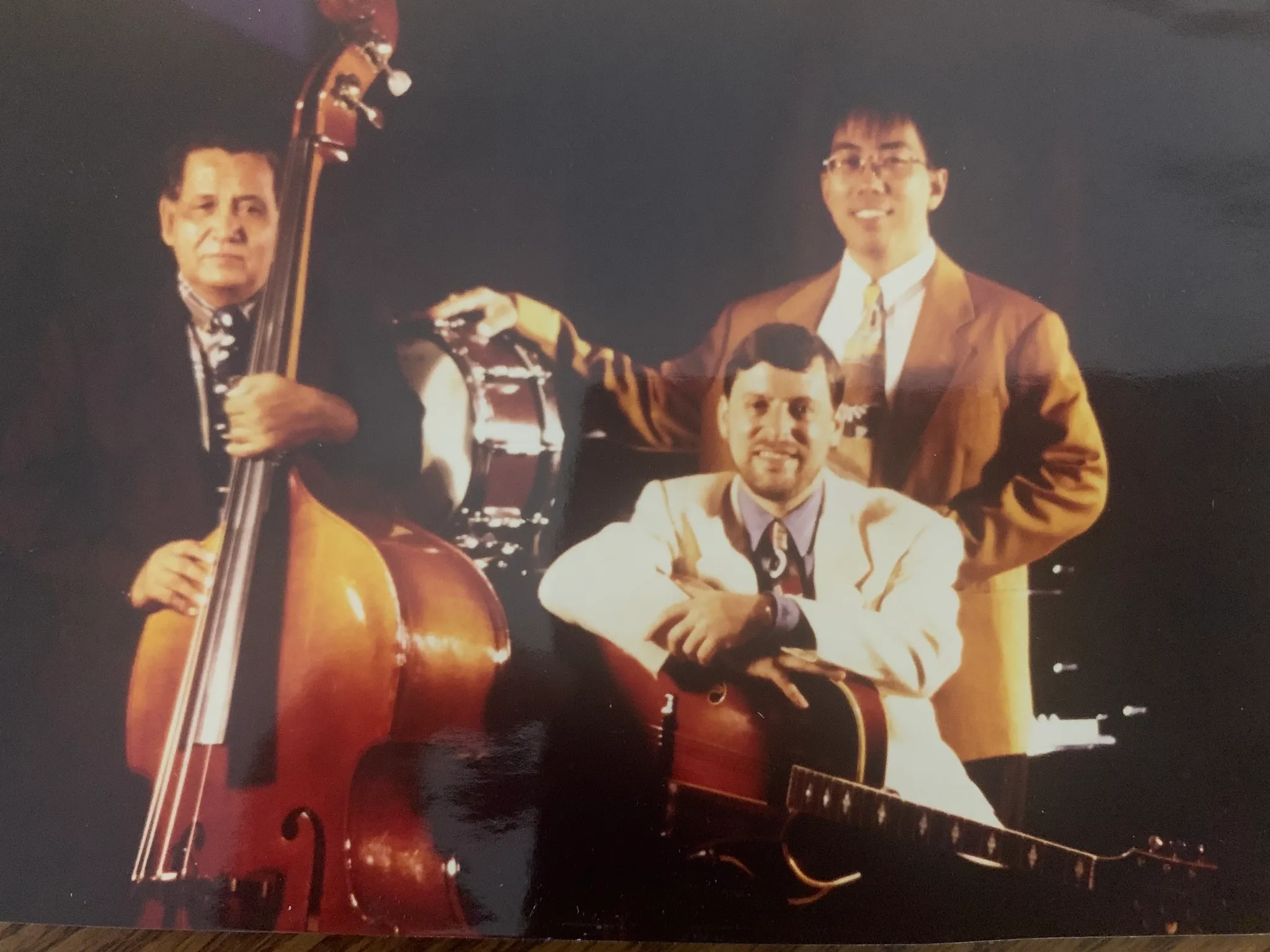Guitar Trio Reigns - A Return to my 'Standard Roots' - New Album Press - Final February Gigs.
